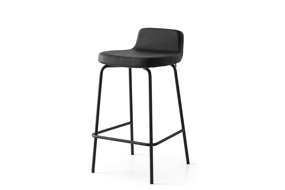PAPAZOIS domus inclusive | Ιωάννινα | CONNUBIA – ΣΚΑΜΠΟ BAR RILEY | CB2110 | CONNUBIA